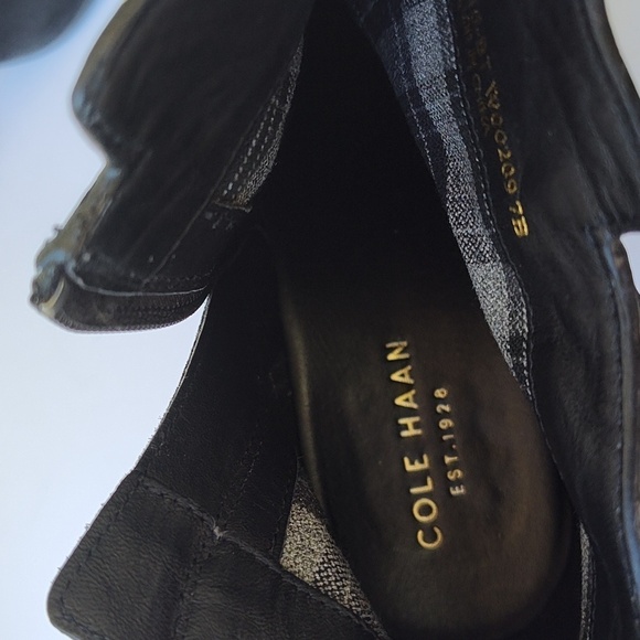 Cole Haan Black Suede ankle boots size 7 - Picture 10 of 10